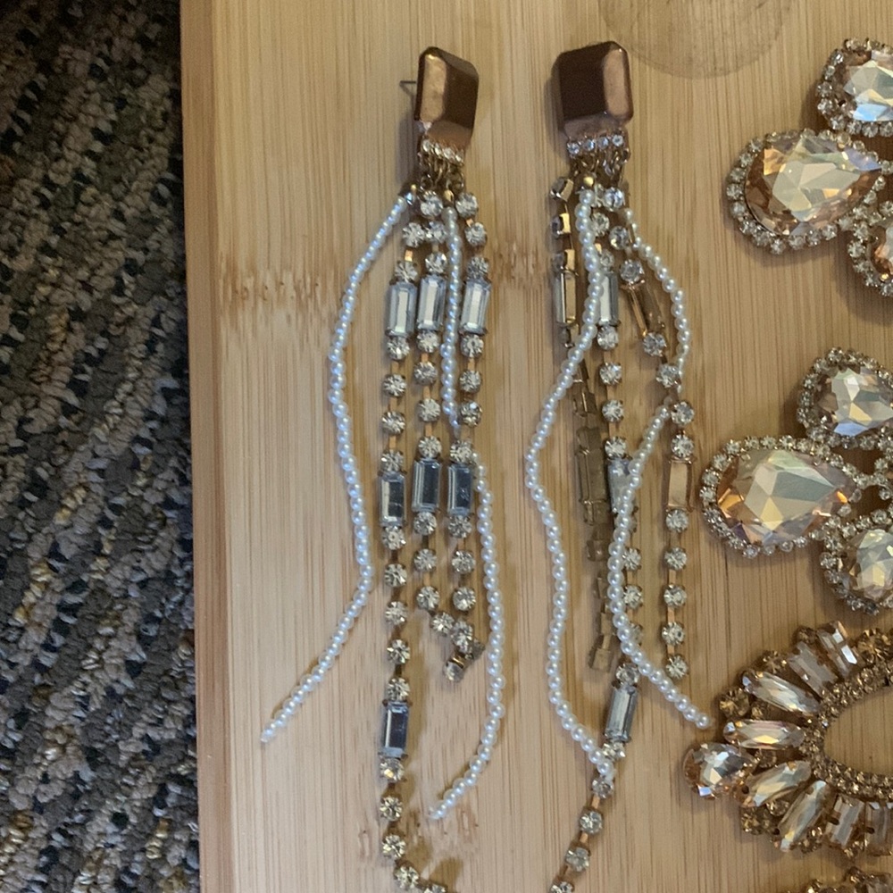 Crown Couture by Gaspar Cruz pageant earrings.